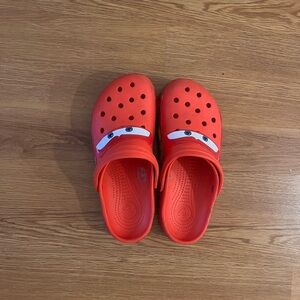 slightly worn, just dirty on the bottom